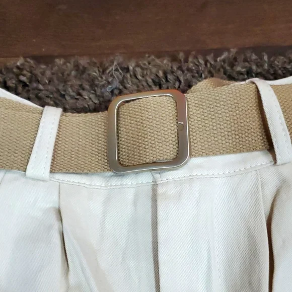 Storets Khaki shorts - Picture 2 of 5